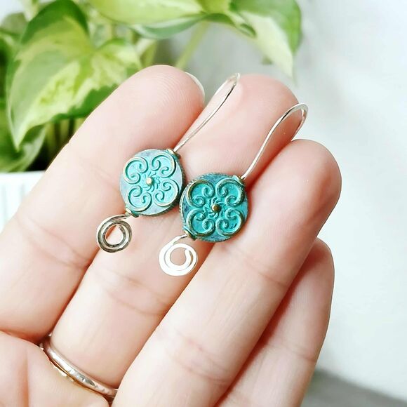 Hammered Boho Chic Antiqued Dangle Earrings, Artisan Jewelry, 1.5" - Picture 3 of 4